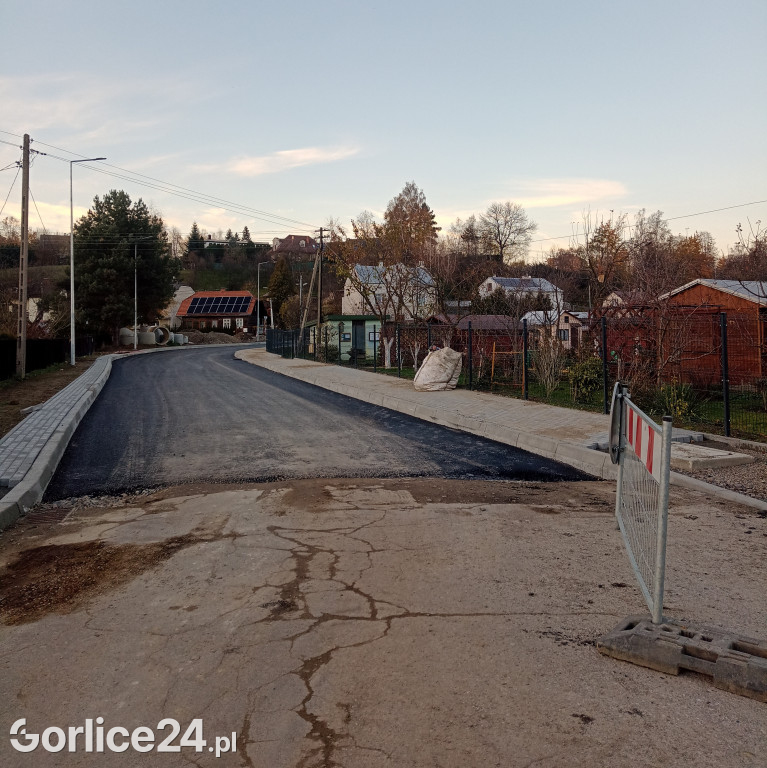 Nowa nawierzchnia asfaltowa na ulicy Blich!