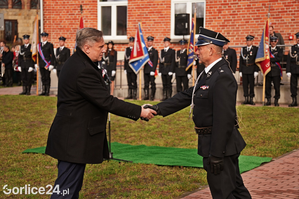 Uroczystości 11 listopada w Łużnej