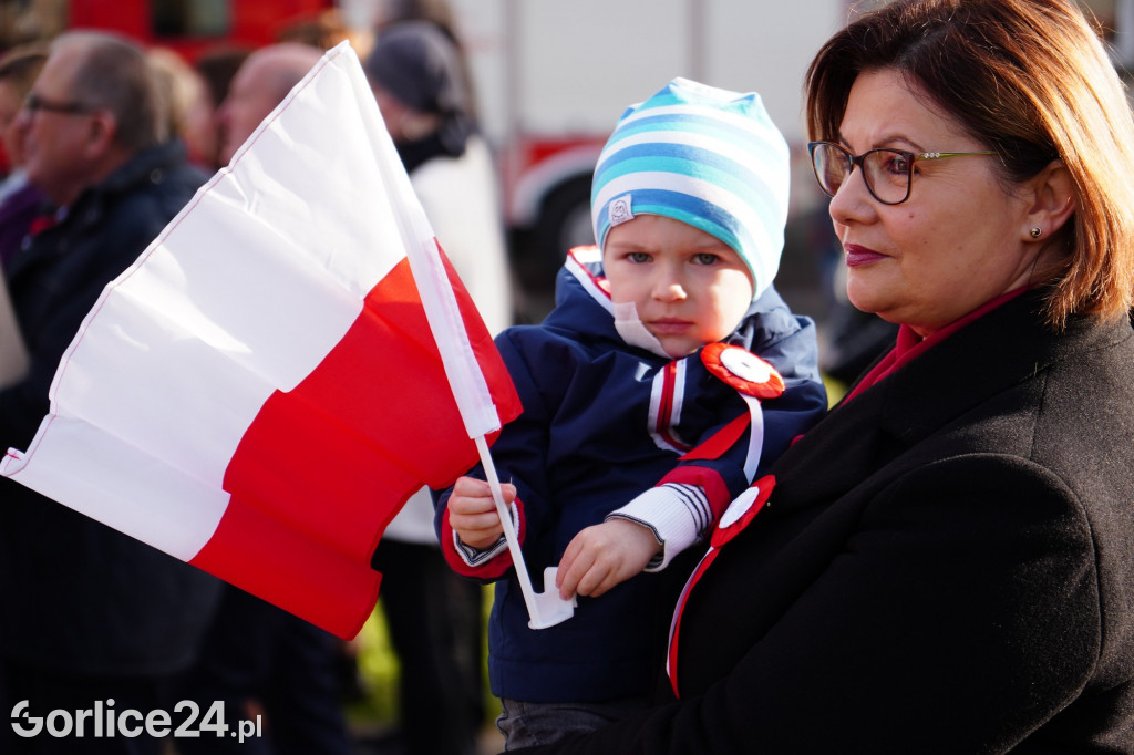 Uroczystości 11 listopada w Łużnej