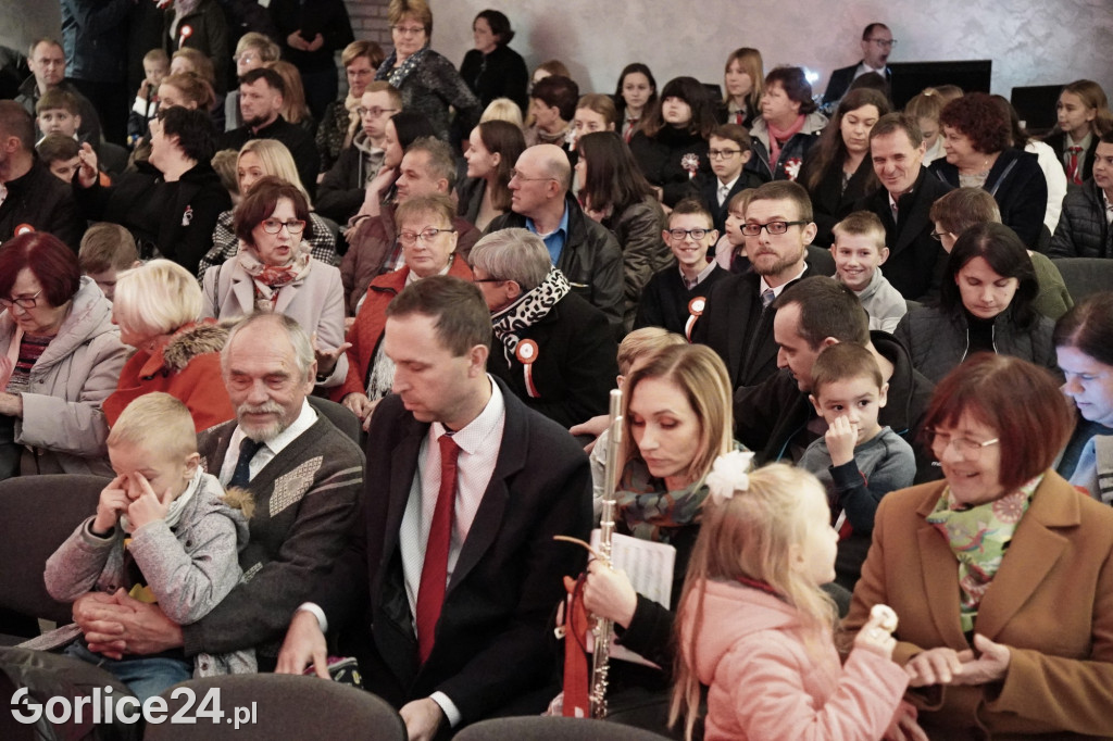 Uroczystości 11 listopada w Łużnej