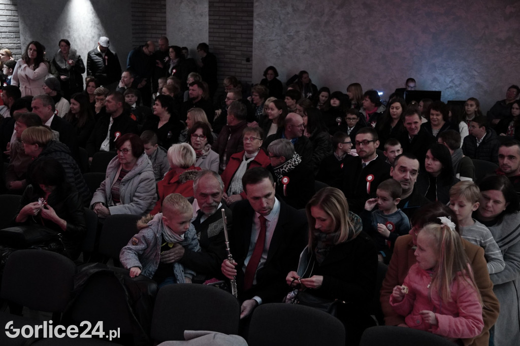 Uroczystości 11 listopada w Łużnej