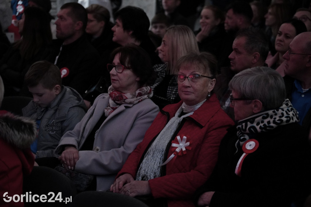 Uroczystości 11 listopada w Łużnej
