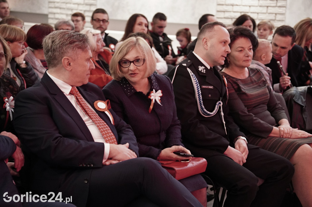 Uroczystości 11 listopada w Łużnej