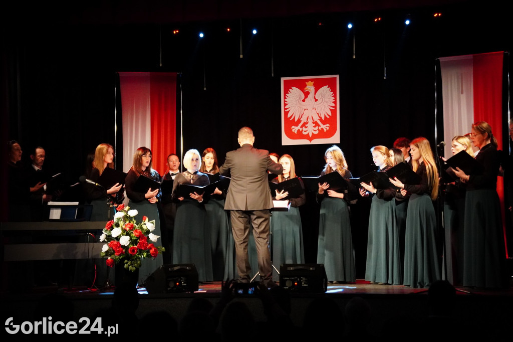 Uroczystości 11 listopada w Łużnej