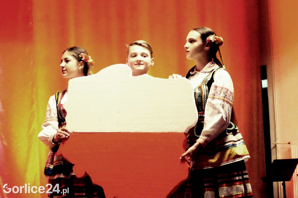 Pieśni patriotyczne rozbrzmiały w Kromerze
