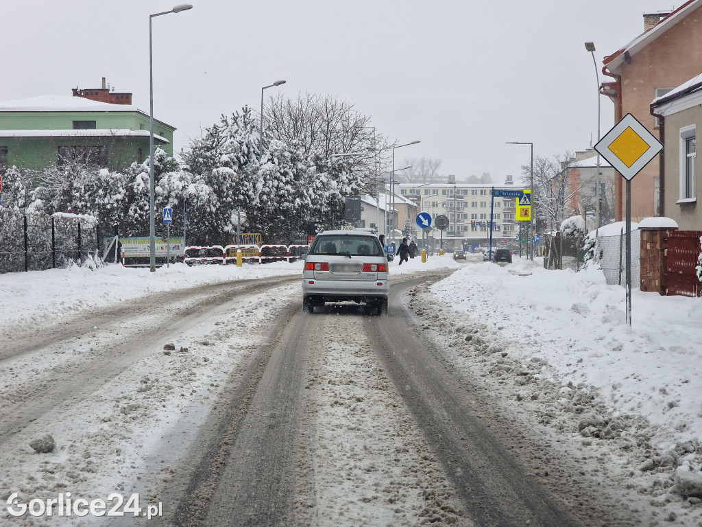 Gorlice zasypane śniegiem (11.12.2022r.)