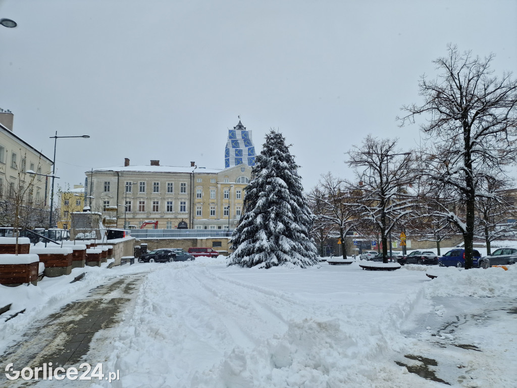 Gorlice zasypane śniegiem (11.12.2022r.)