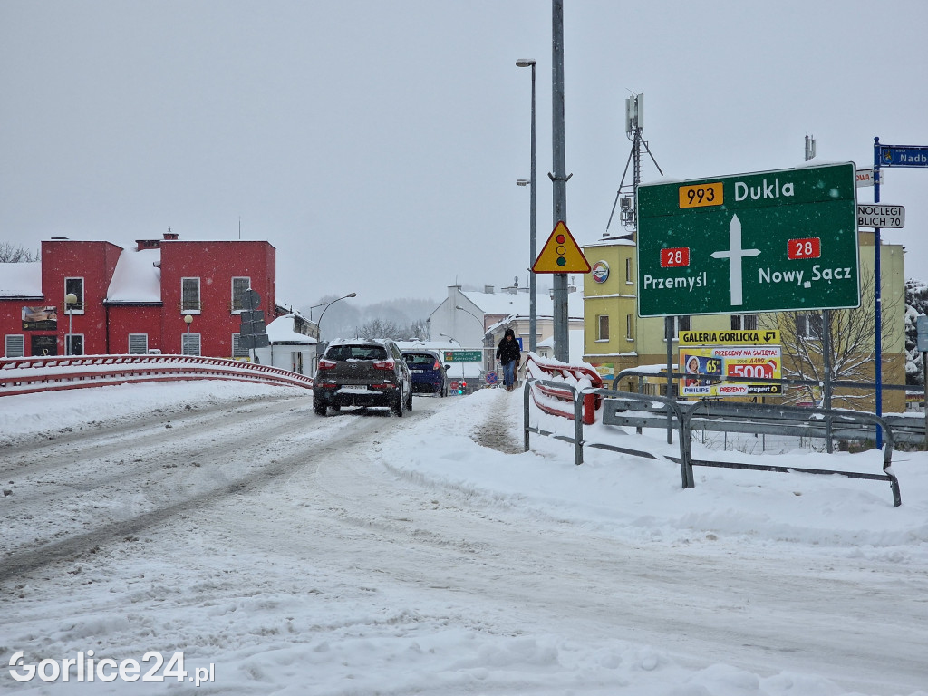 Gorlice zasypane śniegiem (11.12.2022r.)