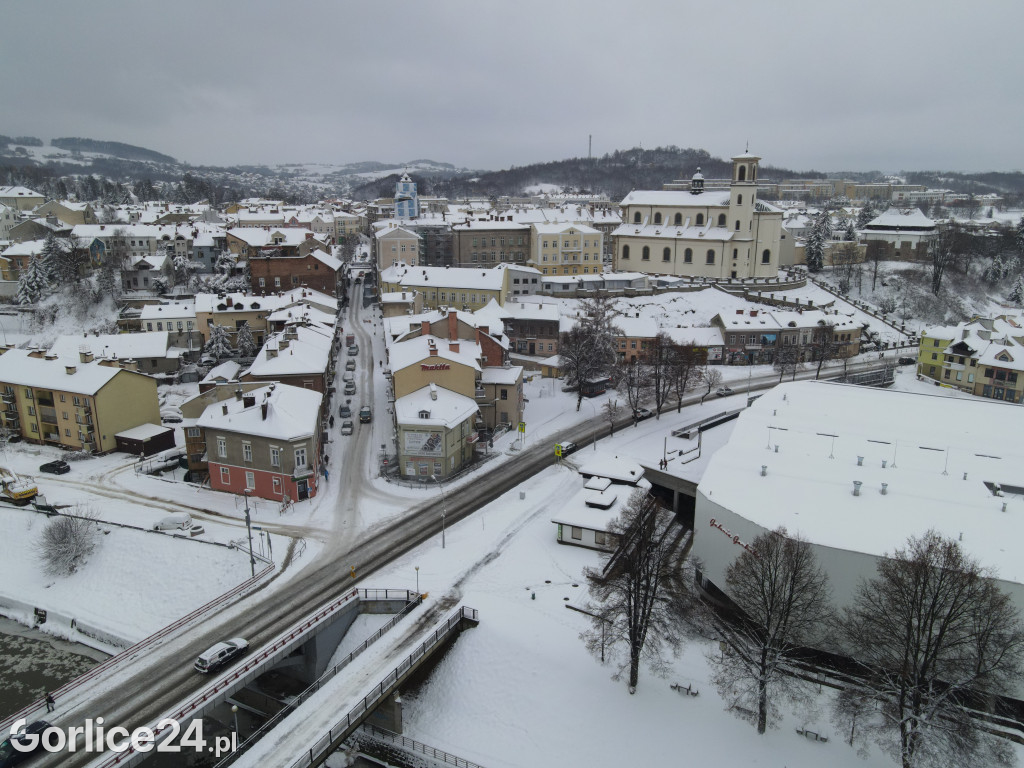 Gorlice zasypane śniegiem (11.12.2022r.)