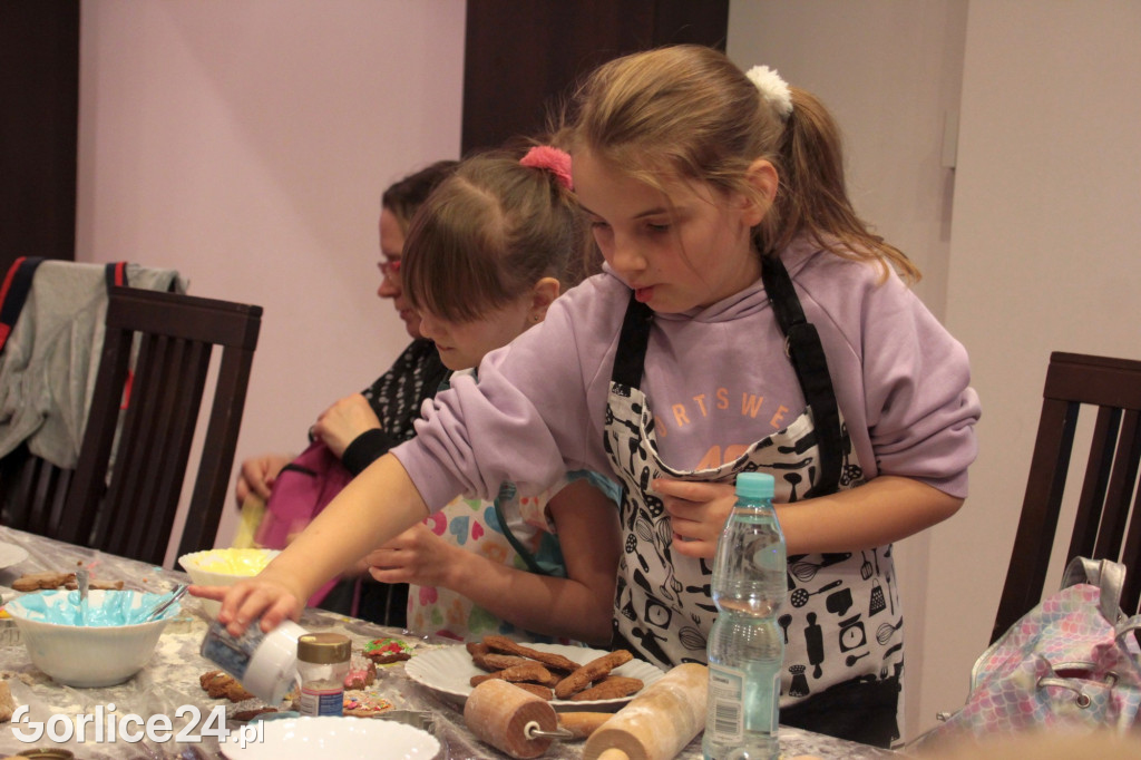 Pieczenie pierniczków na osiedlu Magdalena