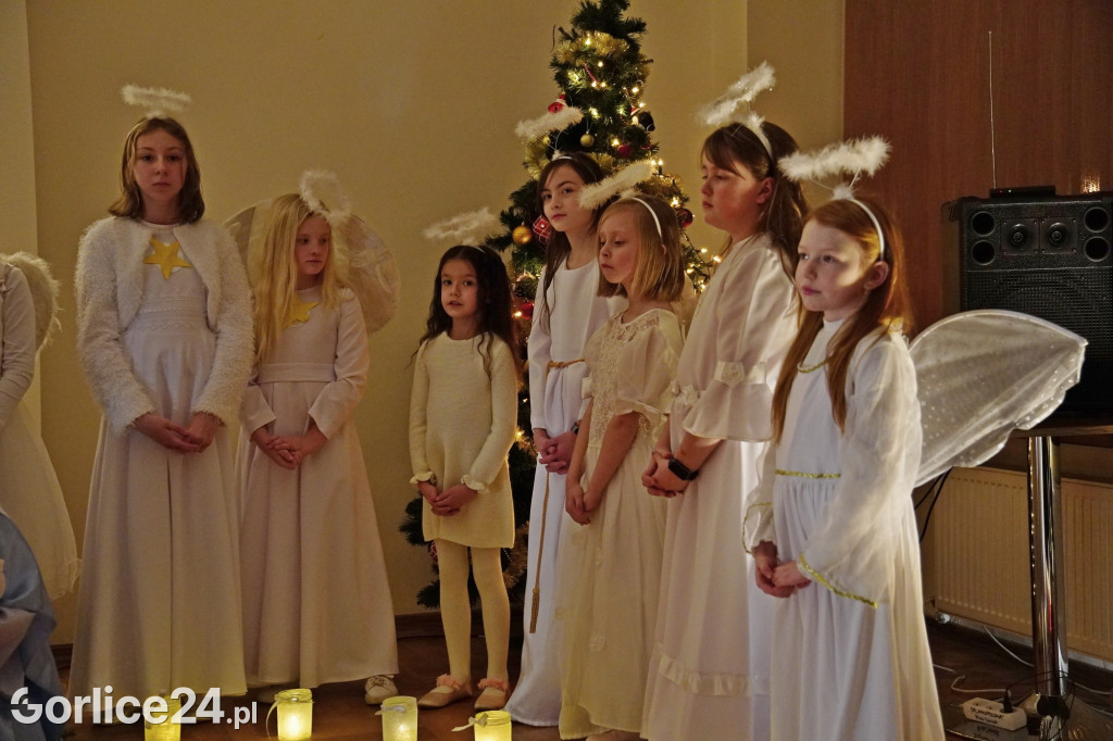 Jasełka Klubu Osiedlowego Hallerówka  (21.12.22r.)