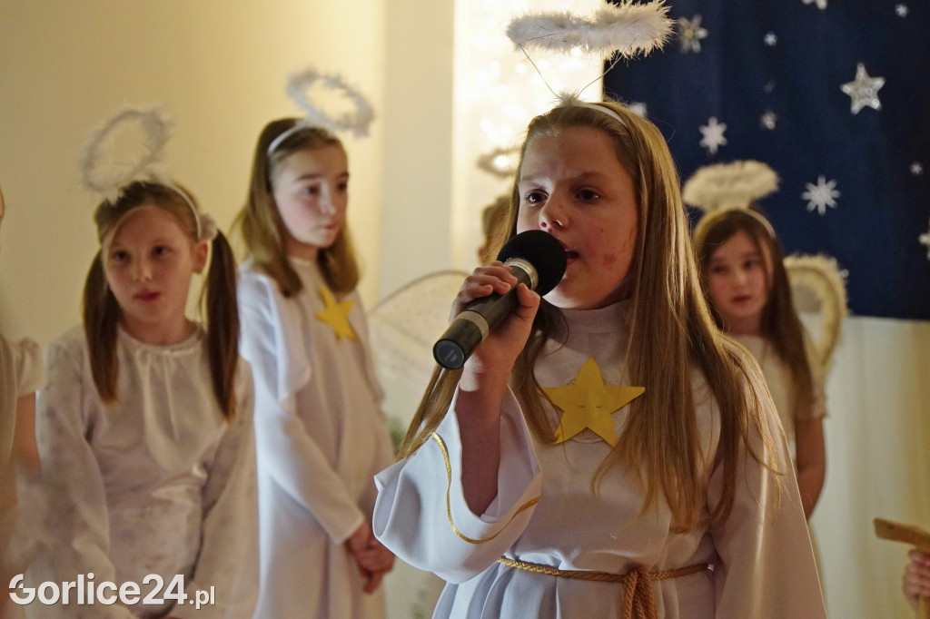 Jasełka Klubu Osiedlowego Hallerówka  (21.12.22r.)