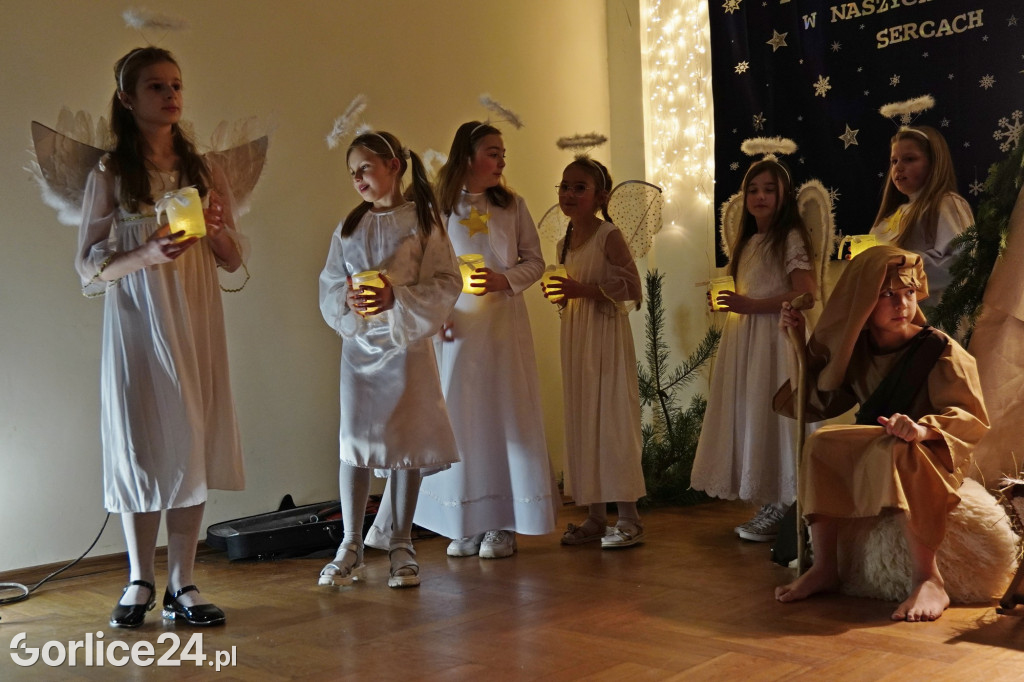 Jasełka Klubu Osiedlowego Hallerówka  (21.12.22r.)