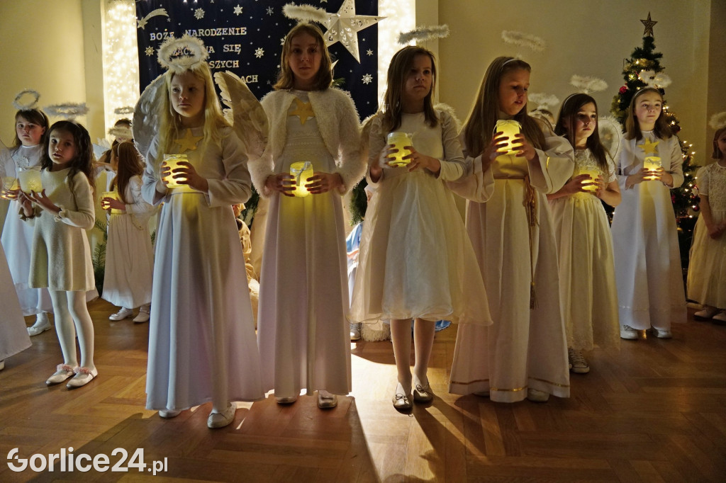 Jasełka Klubu Osiedlowego Hallerówka  (21.12.22r.)