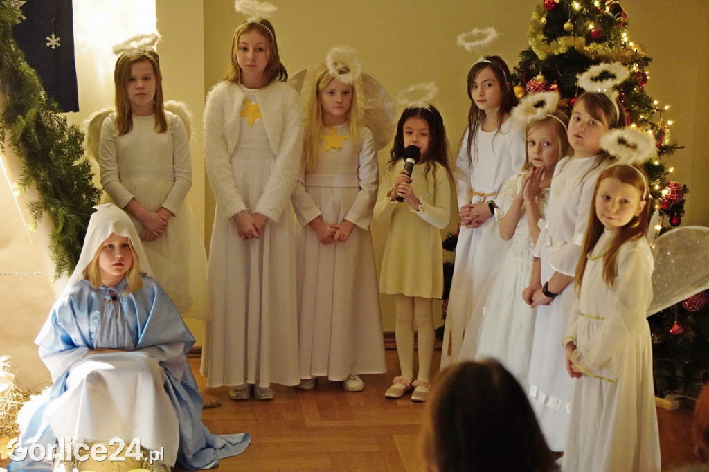 Jasełka Klubu Osiedlowego Hallerówka  (21.12.22r.)