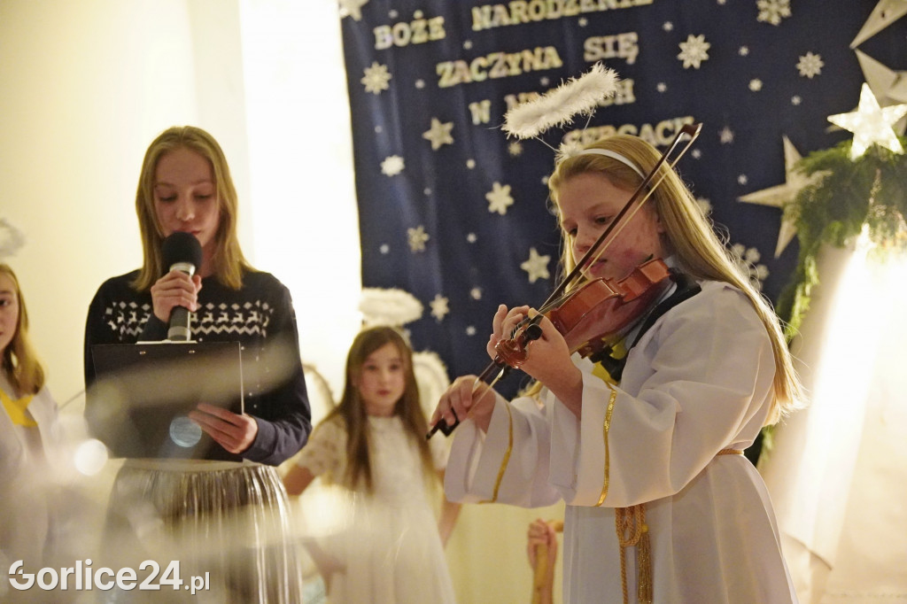 Jasełka Klubu Osiedlowego Hallerówka  (21.12.22r.)