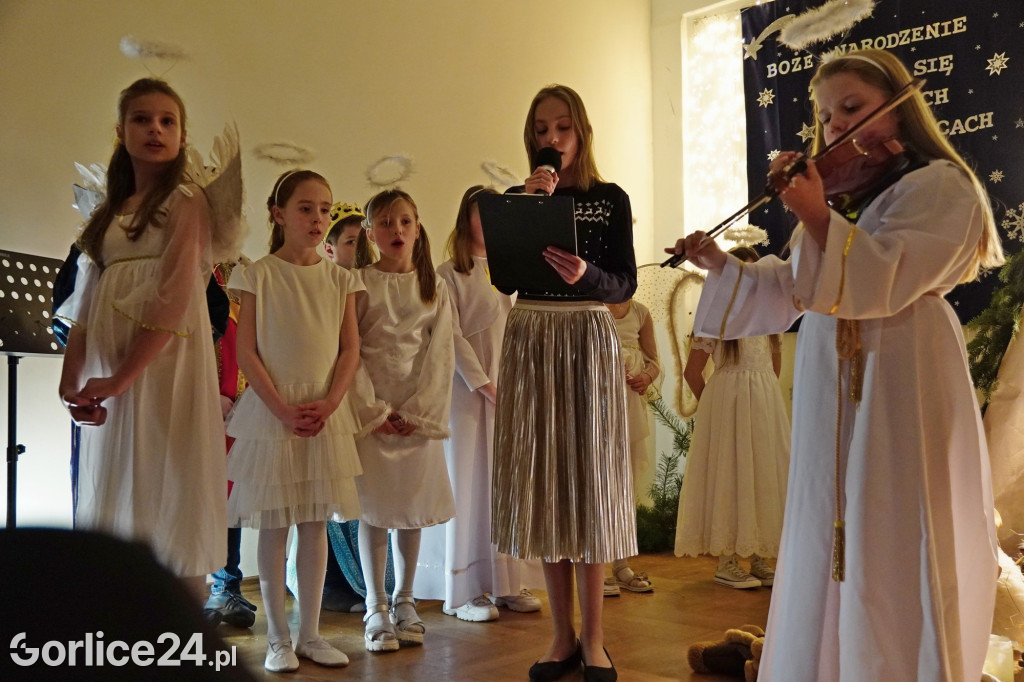 Jasełka Klubu Osiedlowego Hallerówka  (21.12.22r.)