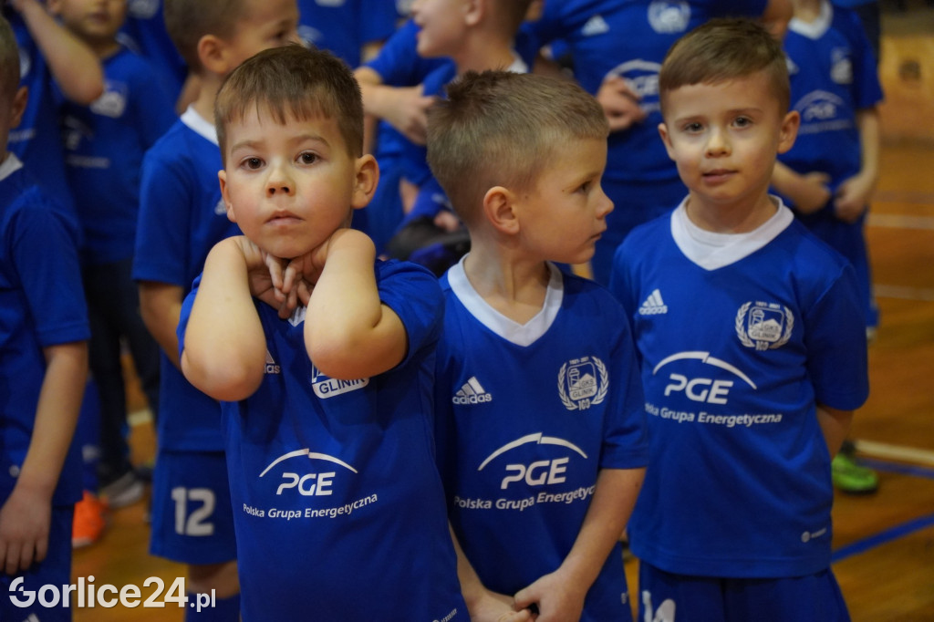 Mikołaj odwiedził najmłodszych piłkarzy Glinika