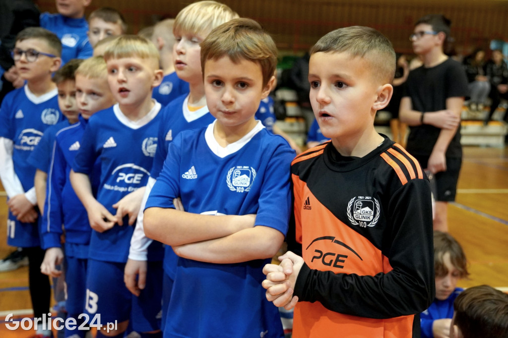 Mikołaj odwiedził najmłodszych piłkarzy Glinika
