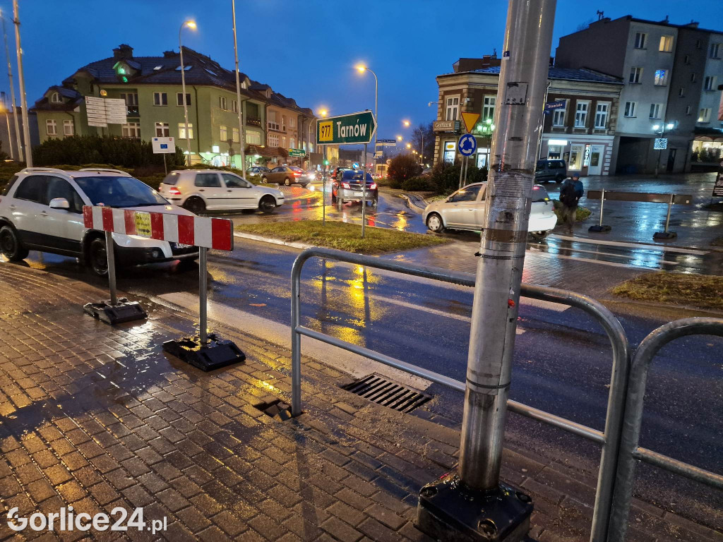 Gorlice, ulica Stawiska. Nowe przejście dla pieszych