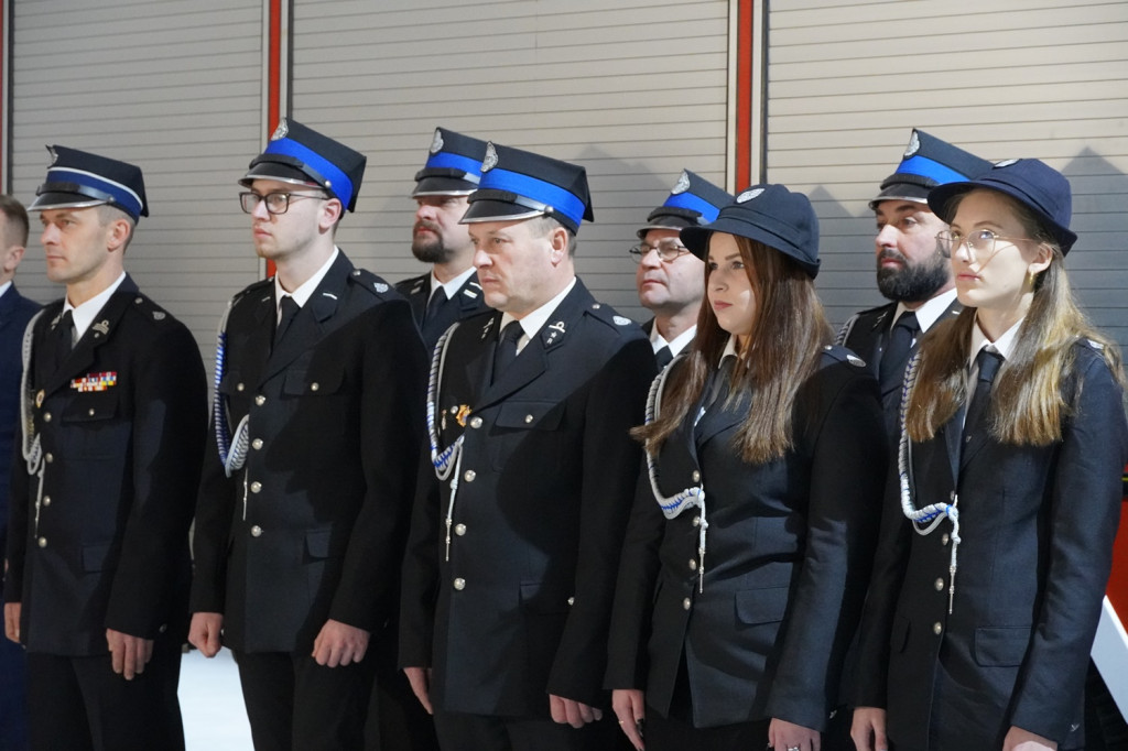  Strażacy z Klęczan mają swoją remizę!