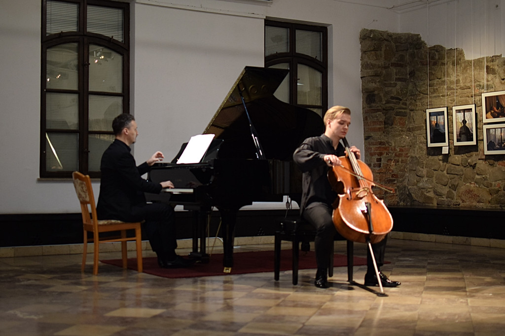 Koncert dla Gorlic - Adamczak i Dziad (07.02.)
