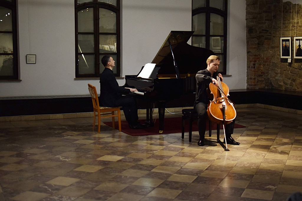 Koncert dla Gorlic - Adamczak i Dziad (07.02.)