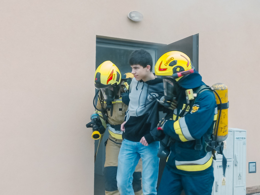 Ćwiczenia strażaków w Moszczenicy (18.02.)