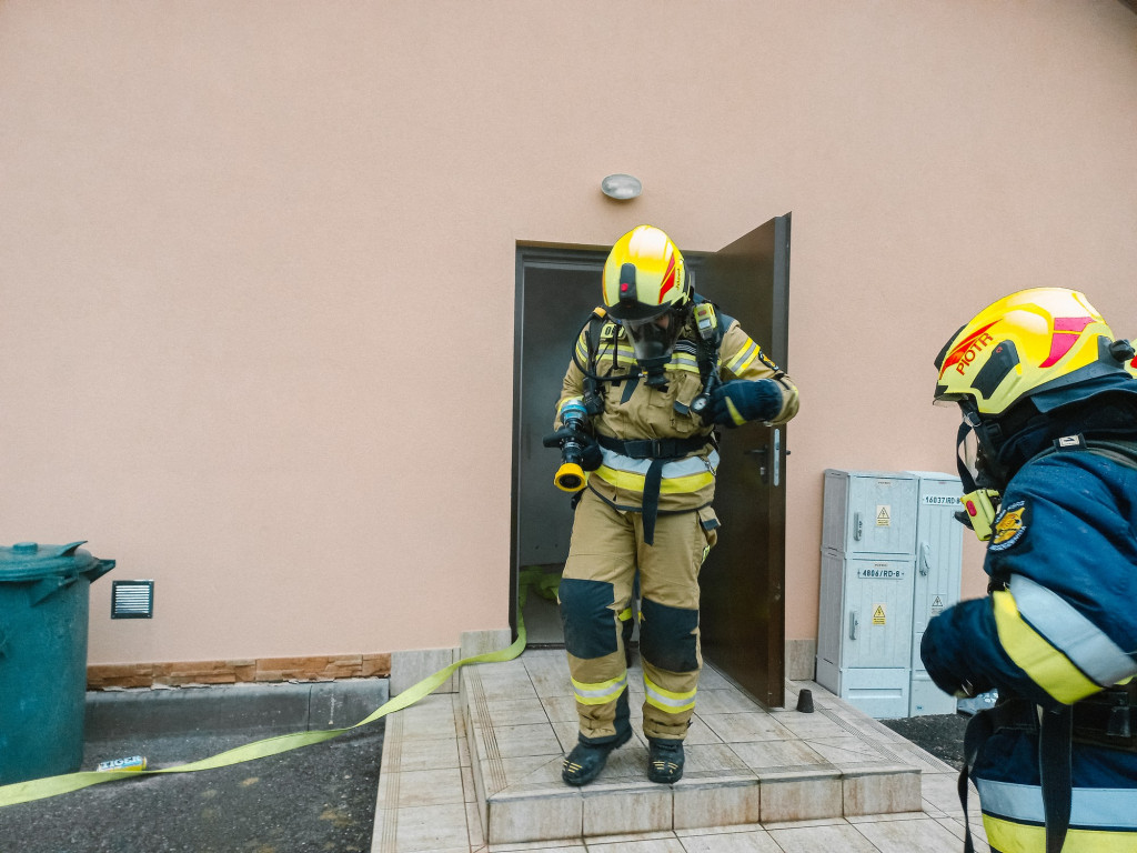 Ćwiczenia strażaków w Moszczenicy (18.02.)