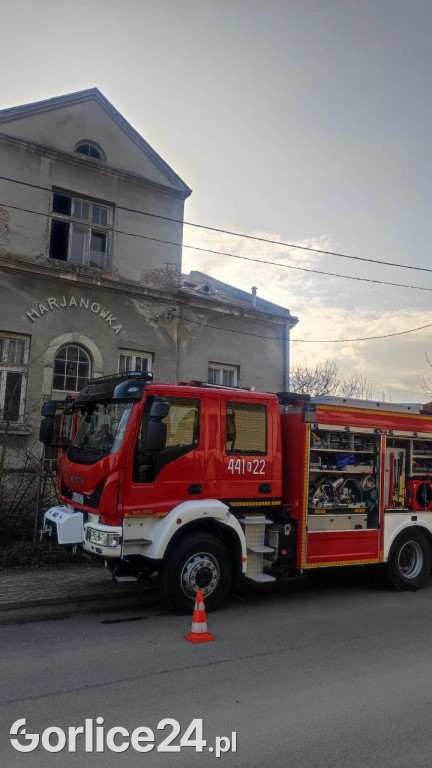 Pożar budynku przy ulicy Szpitalnej w Gorlicach