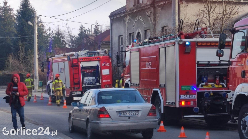 Pożar budynku przy ulicy Szpitalnej w Gorlicach