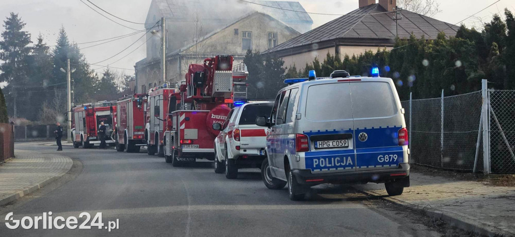 Pożar budynku przy ulicy Szpitalnej w Gorlicach