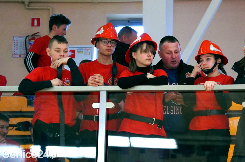 Halowe młodzieżowe zawody sportowo-pożarnicze 2023