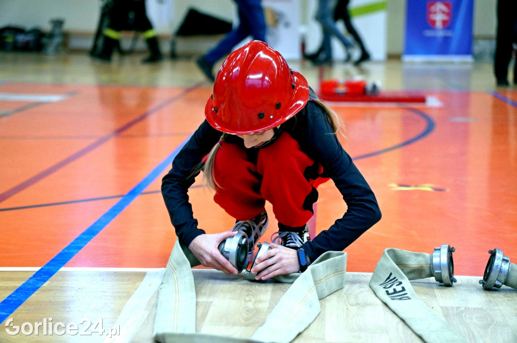 Halowe młodzieżowe zawody sportowo-pożarnicze 2023