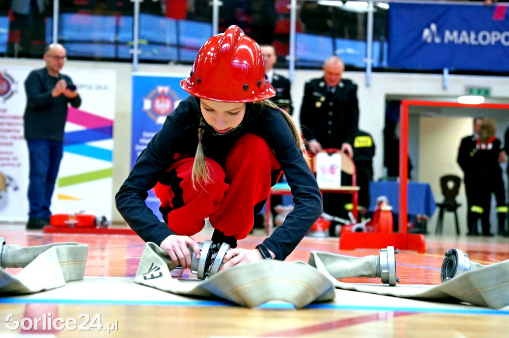 Halowe młodzieżowe zawody sportowo-pożarnicze 2023