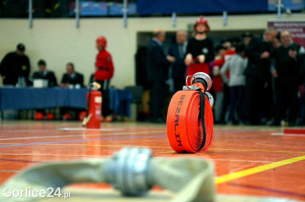 Halowe młodzieżowe zawody sportowo-pożarnicze 2023