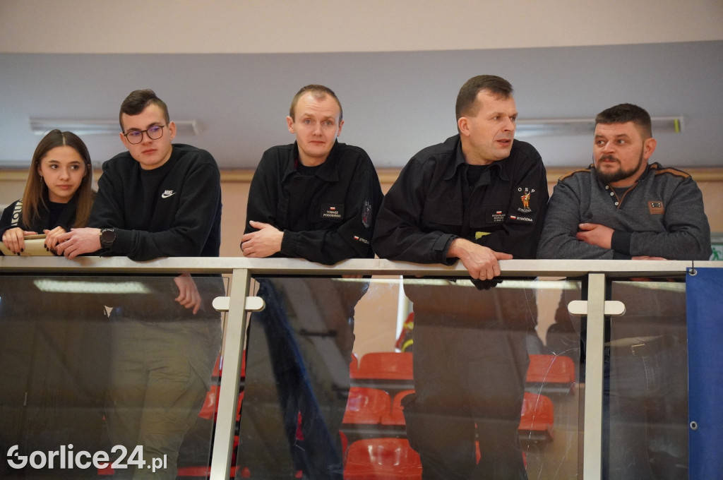 Halowe młodzieżowe zawody sportowo-pożarnicze 2023