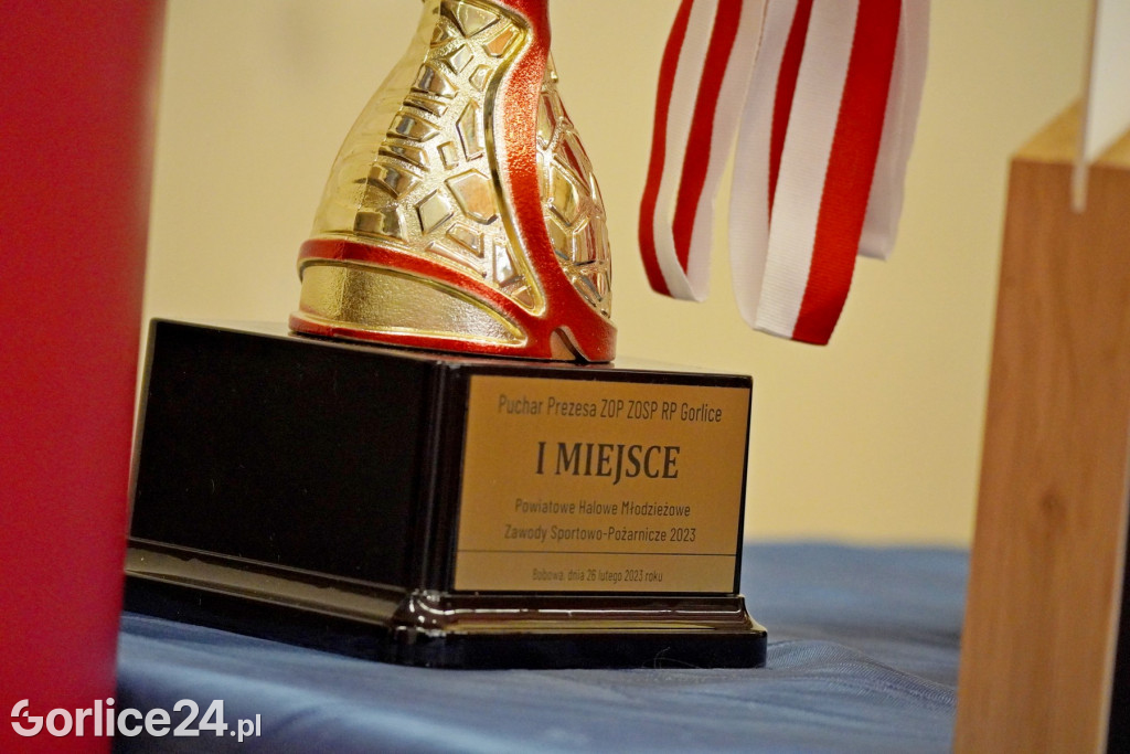 Halowe młodzieżowe zawody sportowo-pożarnicze 2023