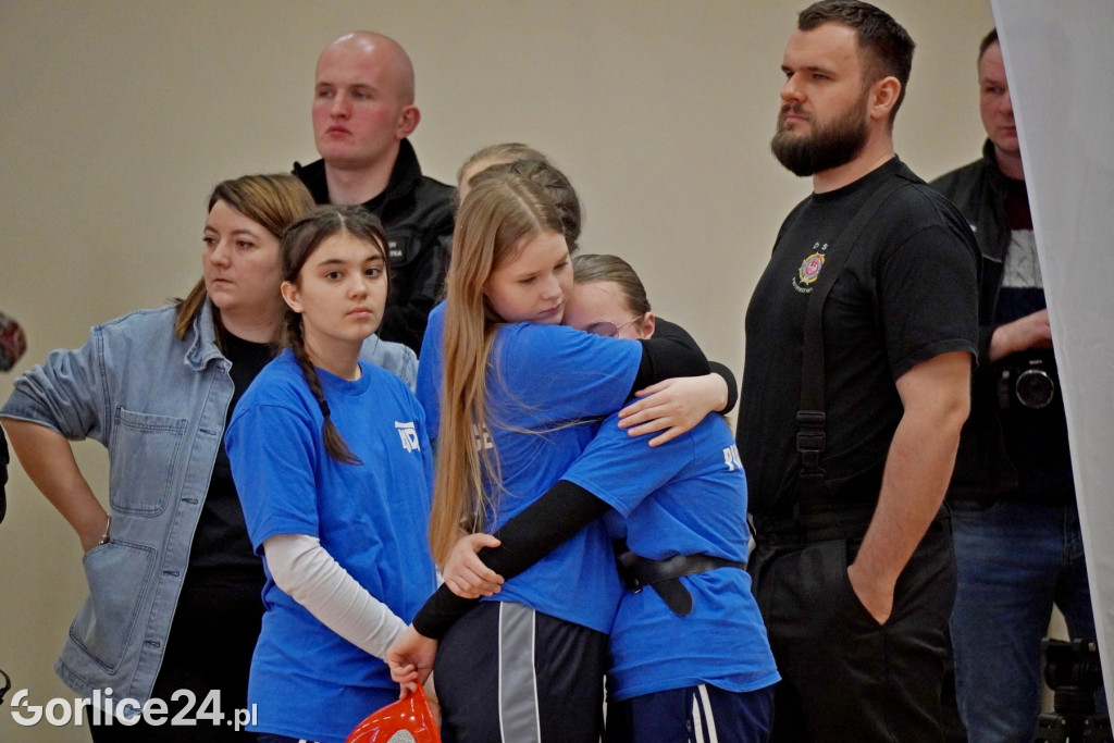 Halowe młodzieżowe zawody sportowo-pożarnicze 2023