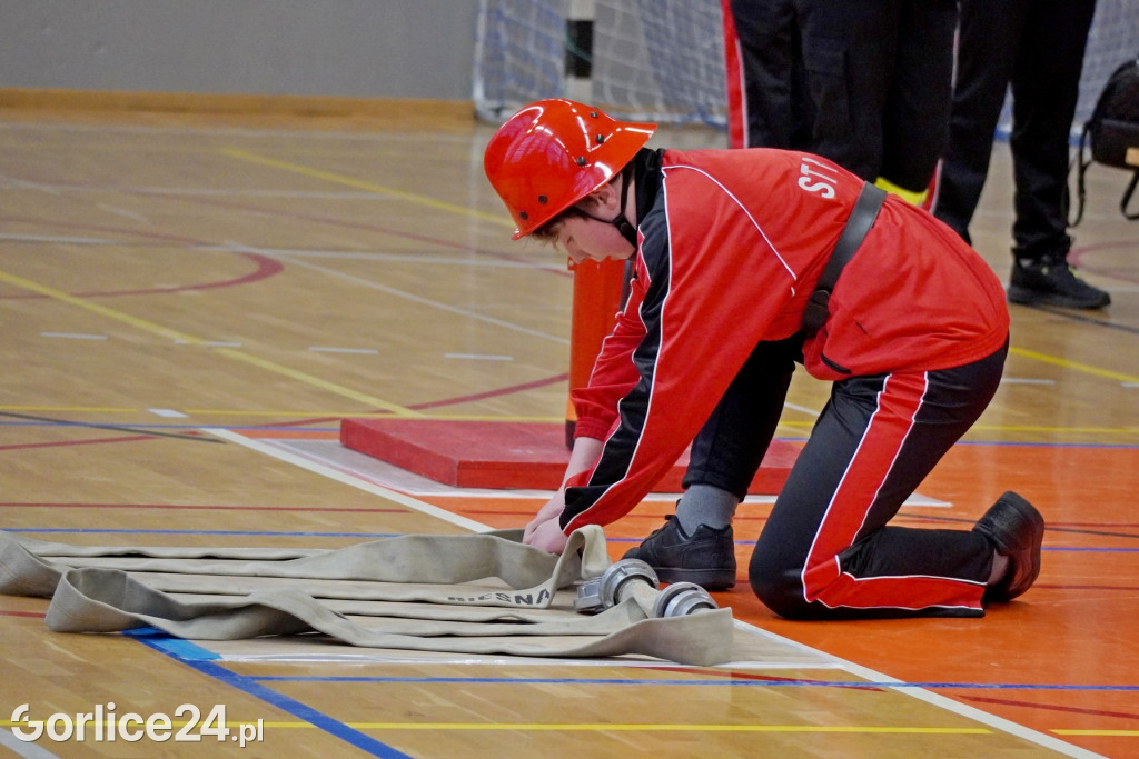 Halowe młodzieżowe zawody sportowo-pożarnicze 2023
