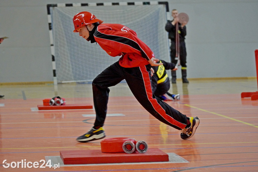 Halowe młodzieżowe zawody sportowo-pożarnicze 2023