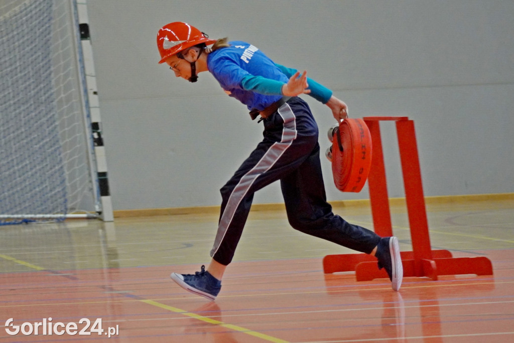 Halowe młodzieżowe zawody sportowo-pożarnicze 2023
