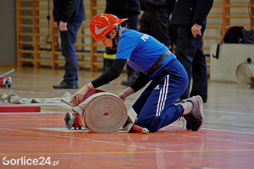 Halowe młodzieżowe zawody sportowo-pożarnicze 2023