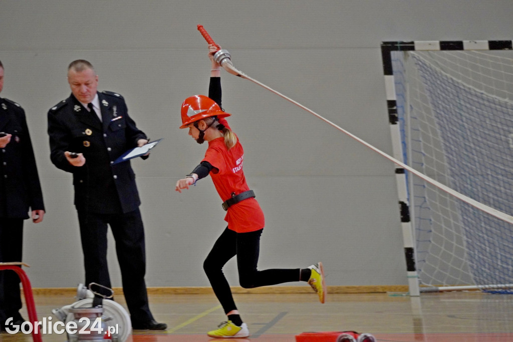 Halowe młodzieżowe zawody sportowo-pożarnicze 2023