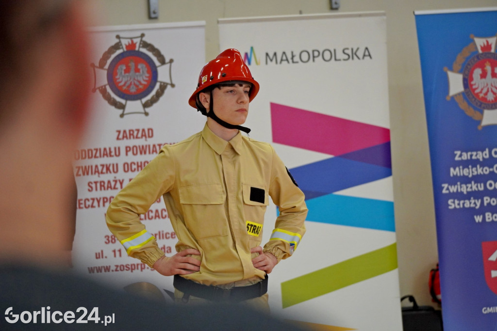 Halowe młodzieżowe zawody sportowo-pożarnicze 2023