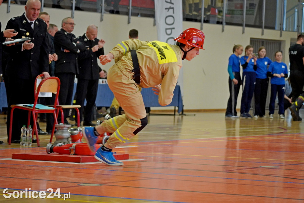 Halowe młodzieżowe zawody sportowo-pożarnicze 2023