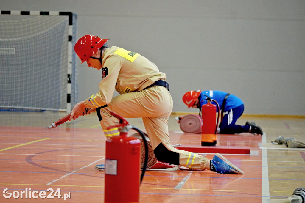 Halowe młodzieżowe zawody sportowo-pożarnicze 2023