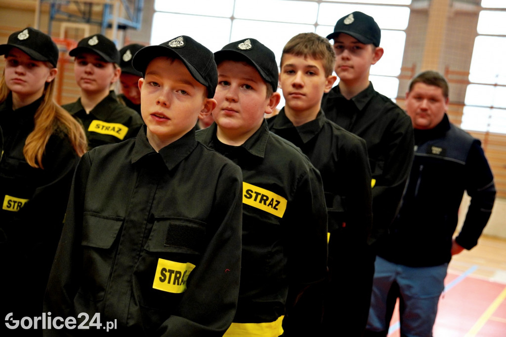 Halowe młodzieżowe zawody sportowo-pożarnicze 2023