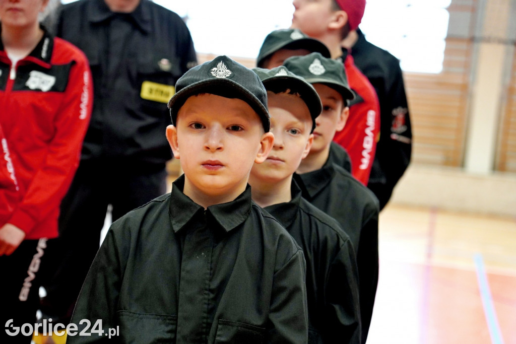 Halowe młodzieżowe zawody sportowo-pożarnicze 2023