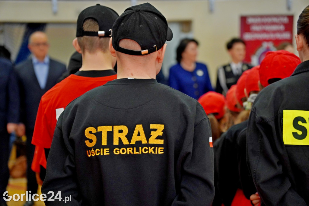 Halowe młodzieżowe zawody sportowo-pożarnicze 2023